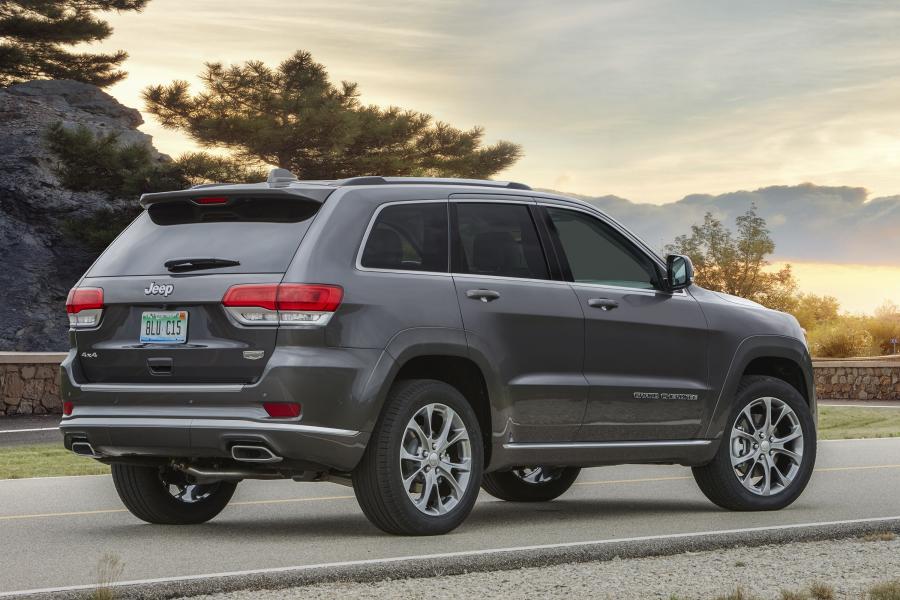  Jeep Grand Cherokee Summit (WK2) 2016 года  (фото 7 из 18)